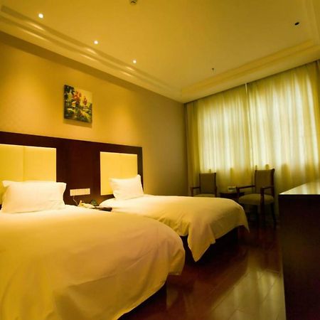 Greentree Inn Shanghai Zhongshan Hutai Hotel Exteriér fotografie