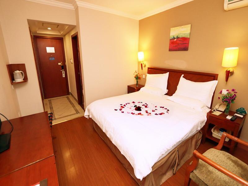 Greentree Inn Shanghai Zhongshan Hutai Hotel Exteriér fotografie